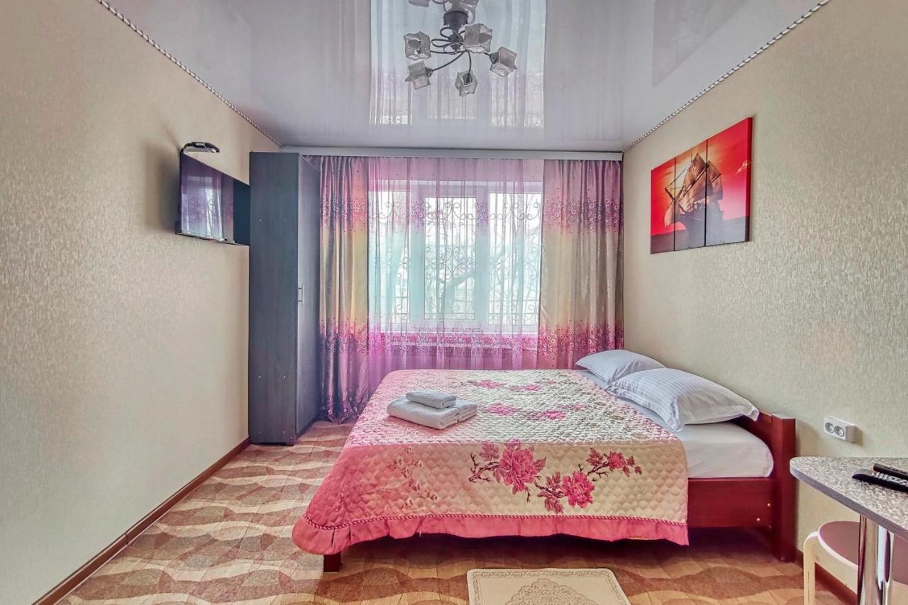 Апартаменты В Микрорайоне Орбита-2, 4 Alma-Ata Exteriör bild